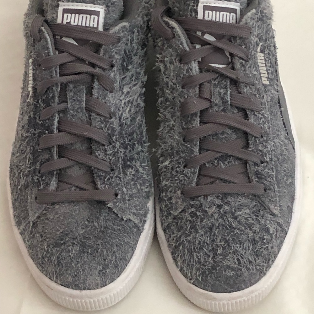 Puma Grey Suede Elemental Classic Sneakers Size: US9 Regular (M, B)